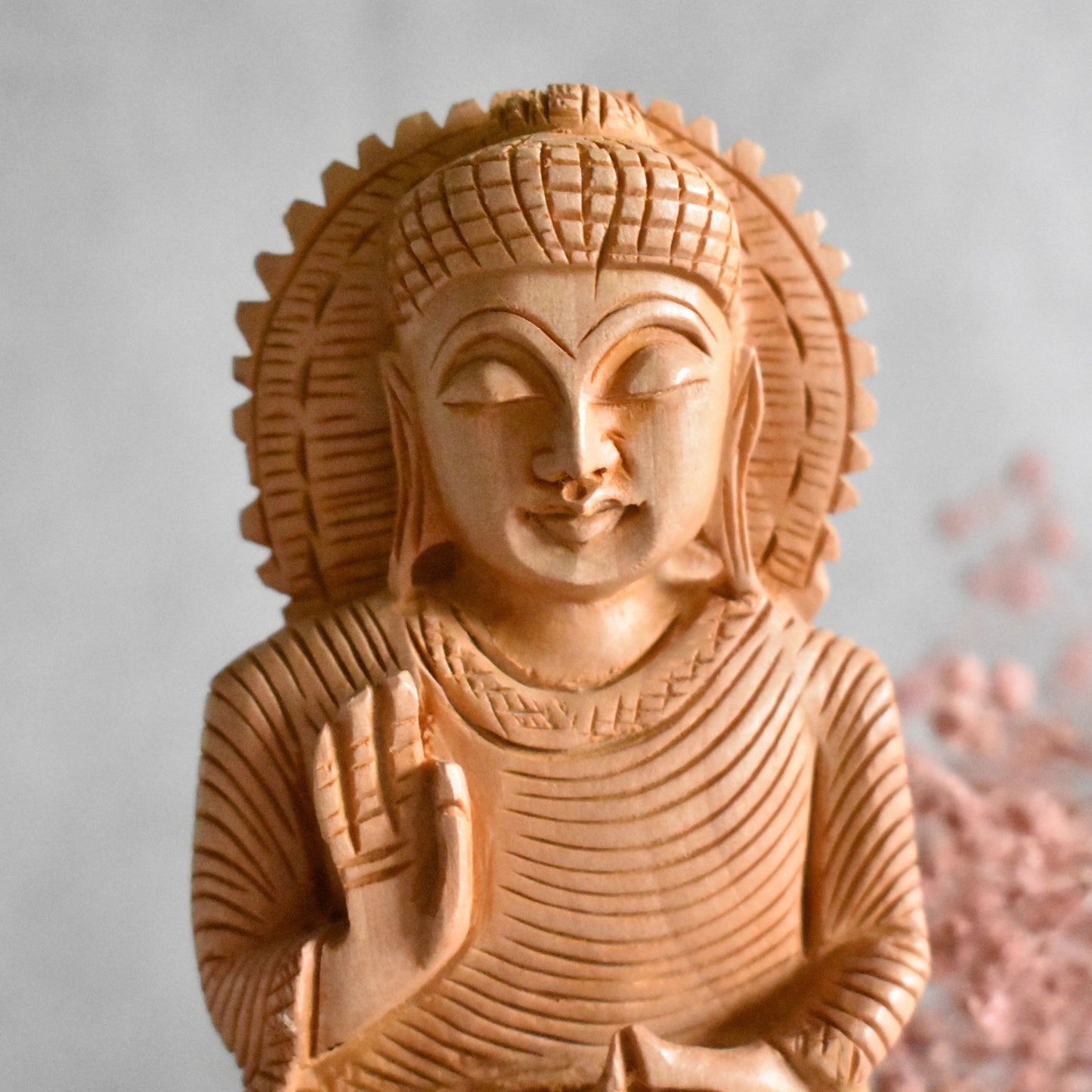 Statue bois Bouddha salueur 15cm