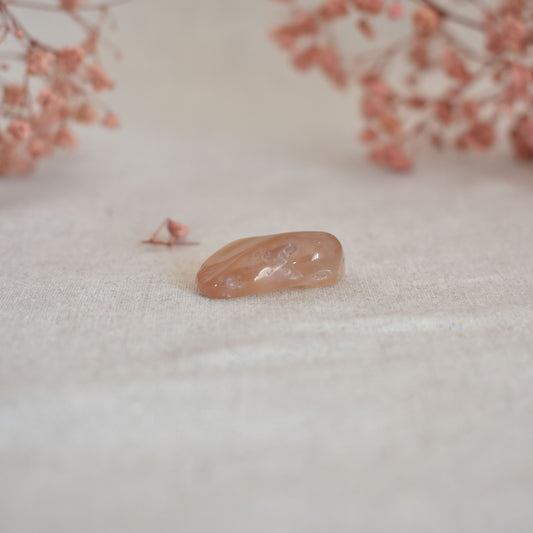 Calcédoine rose – douceur, apaisement et amour de soi